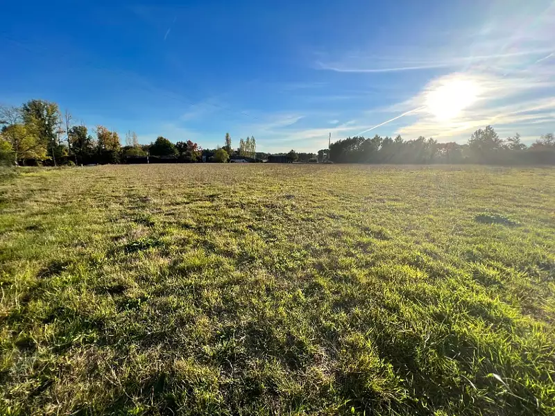 Terrain à bâtir, 806 m² - Grignols (33690)
