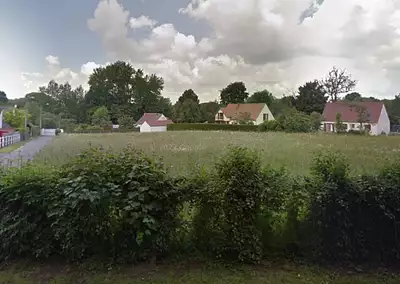 Terrain à bâtir, 557 m²