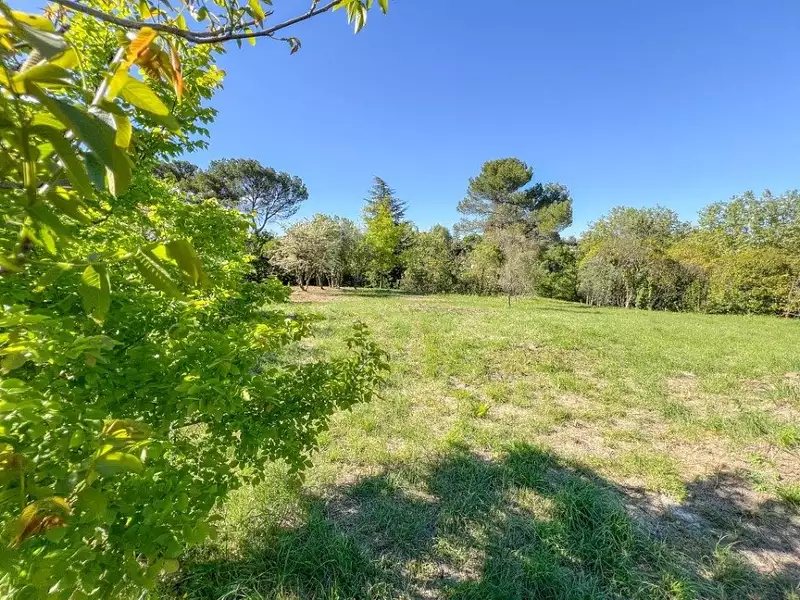 Terrain à bâtir, 1 454 m² - Barjac (30430)