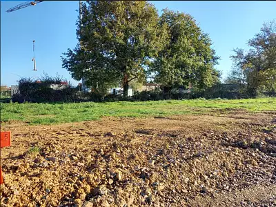 Terrain à bâtir, 600 m²