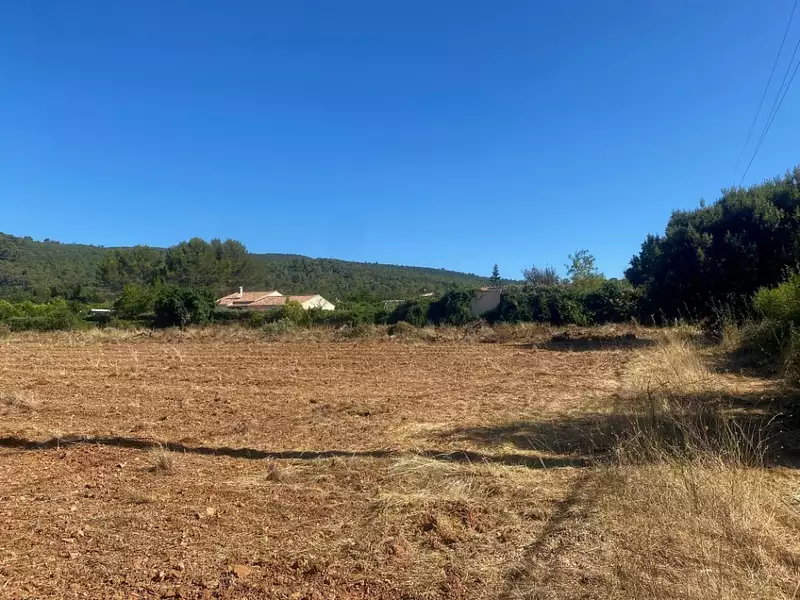 Maison neuve, 140 m² - Garéoult (83136)
