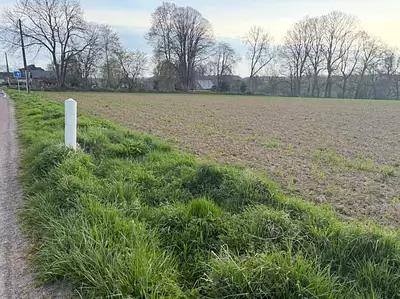 Terrain à bâtir, 600 m²