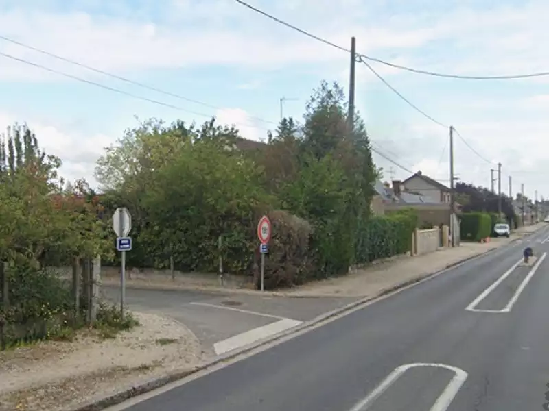 Terrain à bâtir, 423 m² - Saint-Lyé-la-Forêt (45170)