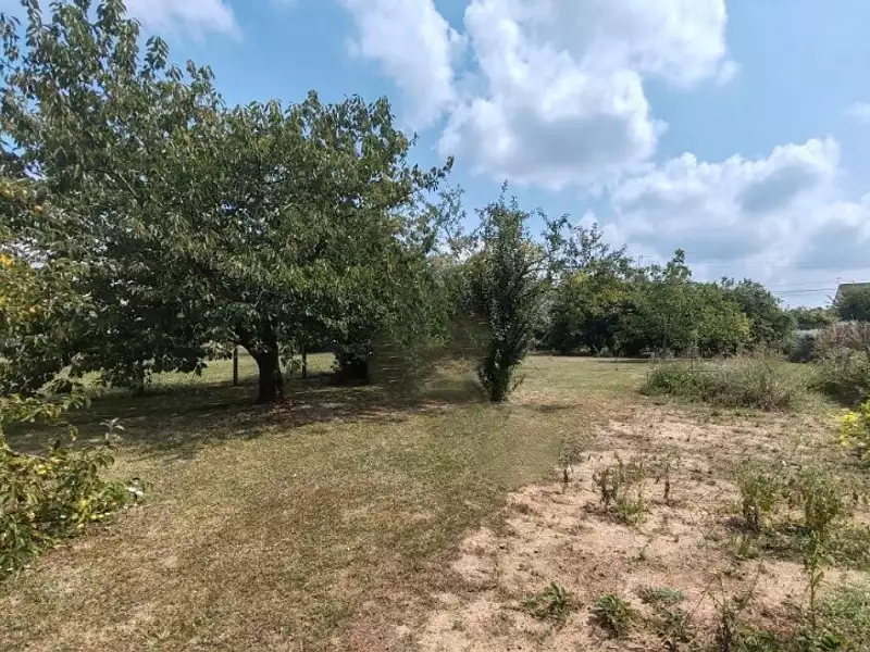 Terrain à bâtir, 740 m² - Sambin (41120)