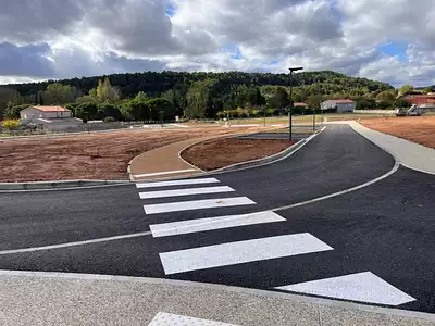 Terrain à bâtir, 600 m²