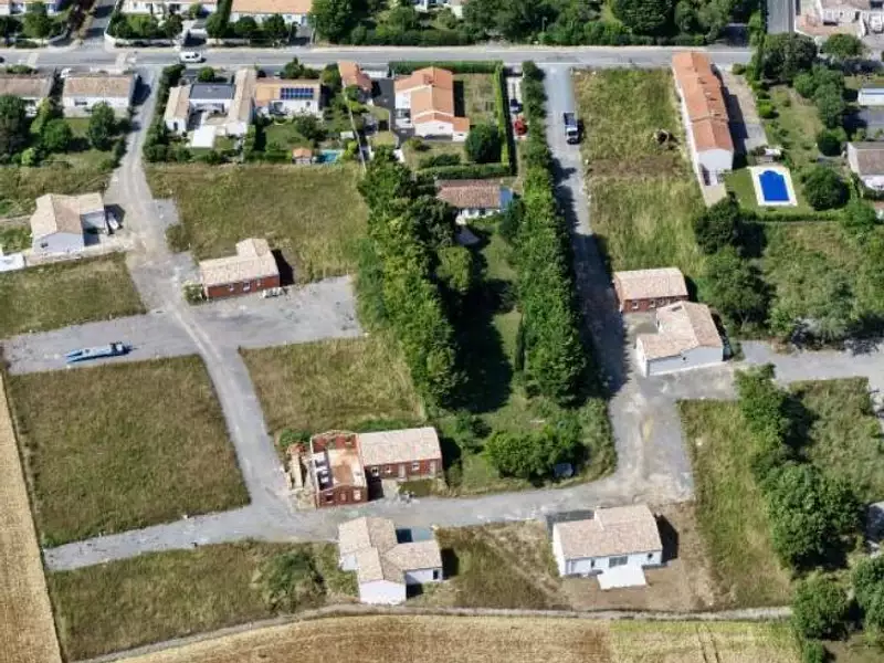 Terrain à bâtir, 265 m² - Bourgneuf (17220)