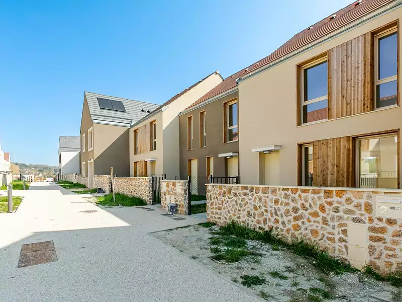 SAINT-CHERON - LA VILLA SAINT-CHERONNAISE - Saint-Chéron (91530)