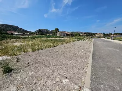 Terrain à bâtir, 450 m² - Les Pennes-Mirabeau (13170)