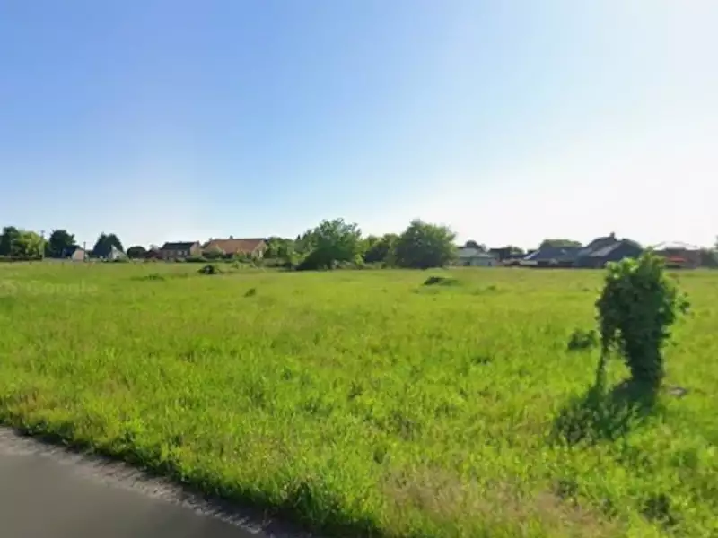 Terrain à bâtir, 670 m² - Vitry-en-Artois (62490)