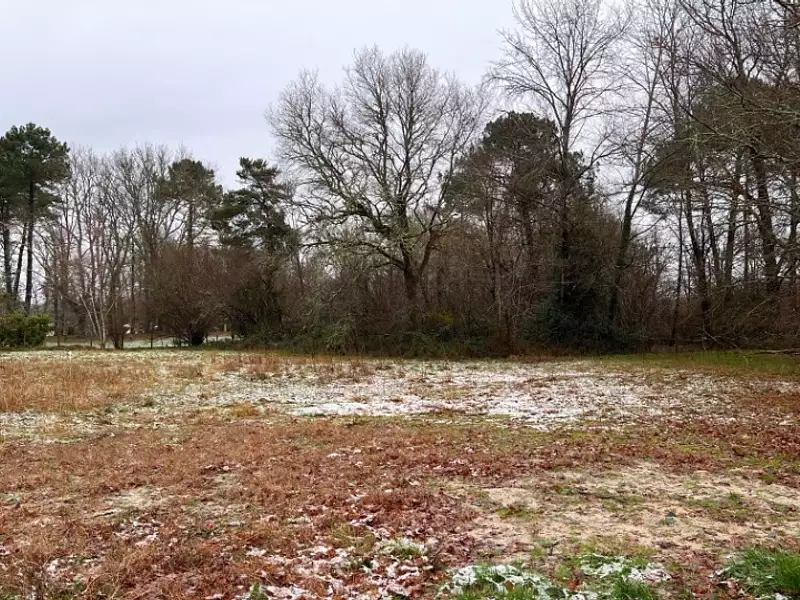 Terrain à bâtir, 1 090 m² - Saint-Maixant (33490)