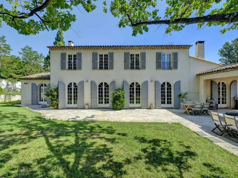 Terrain à bâtir, 1 060 m² - Aix-en-Provence (13100)