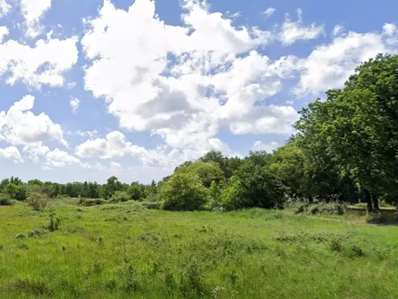 Terrain à bâtir, 547 m² - Saint-Just-Luzac (17320)