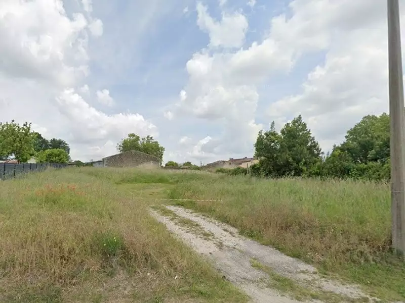 Terrain à bâtir, 776 m² - Saint-Médard-d'Eyrans (33650)