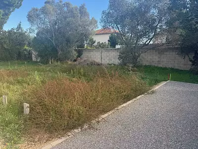 Terrain à bâtir, 296 m²