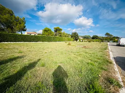 Terrain à bâtir, 897 m²