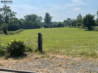 Terrain à bâtir, 467 m²