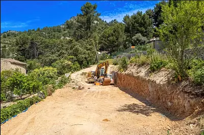 Terrain à bâtir, 1 300 m²