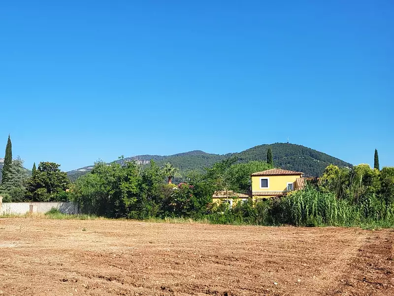 Maison neuve, 81 m² - La Farlède (83210)
