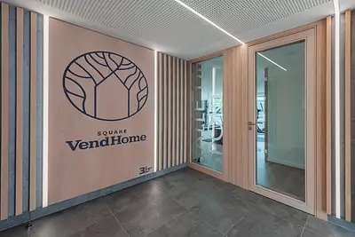 SQUARE VENDHOME