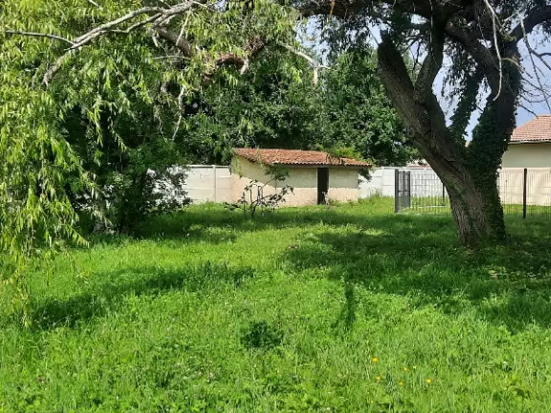 Terrain à bâtir, 1 050 m² - Gujan-Mestras (33470)