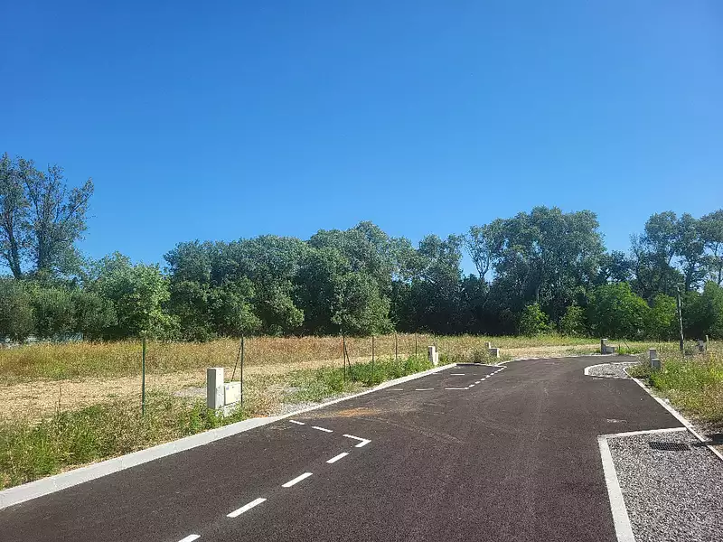 Terrain à bâtir, 536 m² - Bagard (30140)