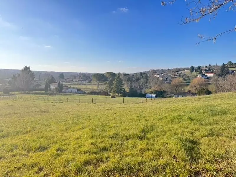 Terrain à bâtir, 1 661 m² - Villetoureix (24600)