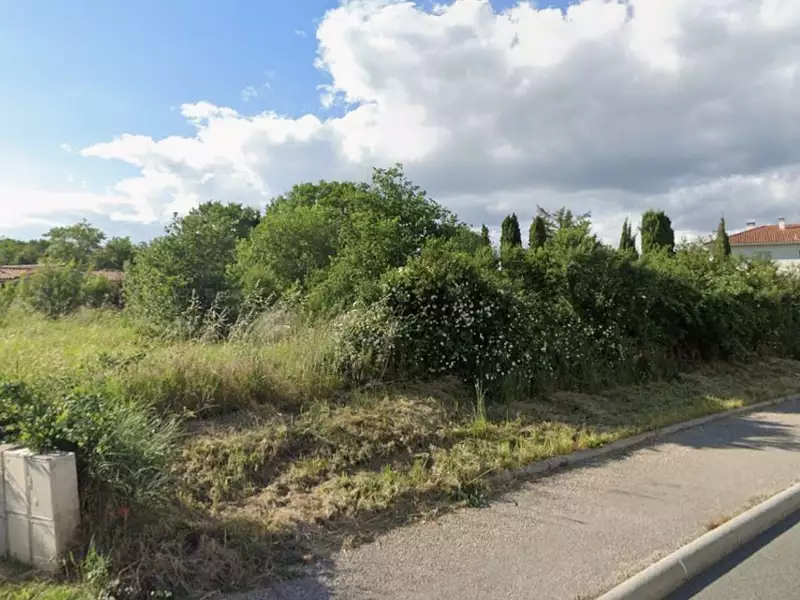 Terrain à bâtir, 678 m² - Cugnaux (31270)
