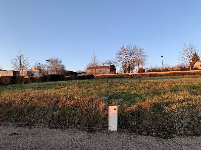 Terrain à bâtir, 335 m² - Saint-Père-en-Retz (44320)