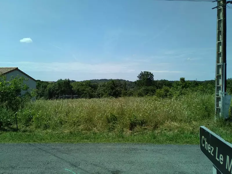 Terrain à bâtir, 1 500 m² - Orignolles (17210)