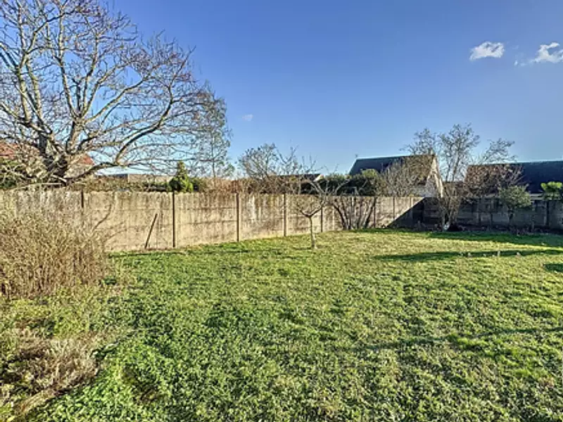 Terrain à bâtir, 577 m² - La Ferté-Beauharnais (41210)