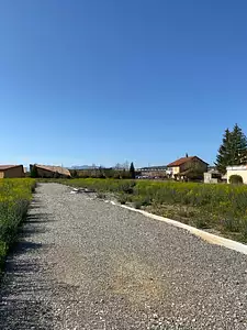 Terrain à bâtir, 700 m²