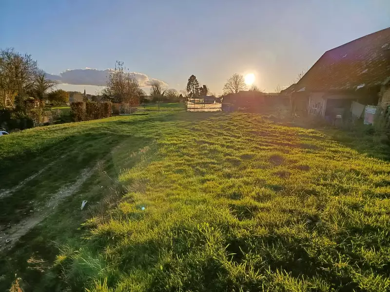 Terrain à bâtir, 1 405 m² - Bailleul-Neuville (76660)