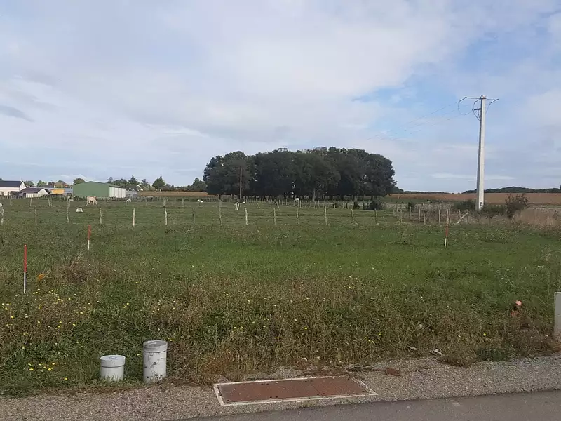 Terrain à bâtir, 344 m² - Saint-Mathurin-sur-Loire (49250)