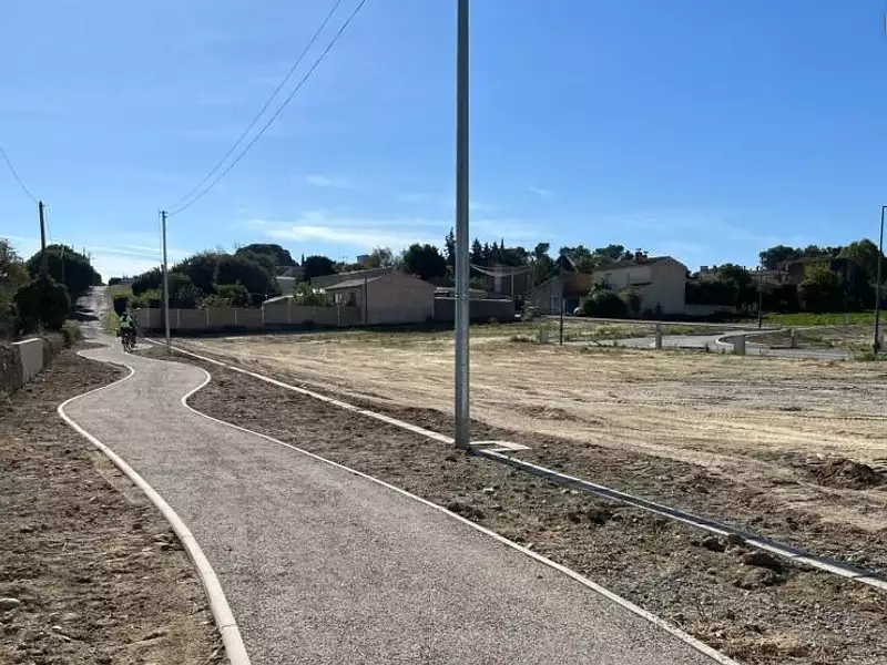 Terrain à bâtir, 700 m² - Lavalette (11290)