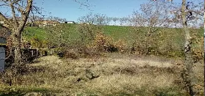 Terrain à bâtir, 1 400 m²