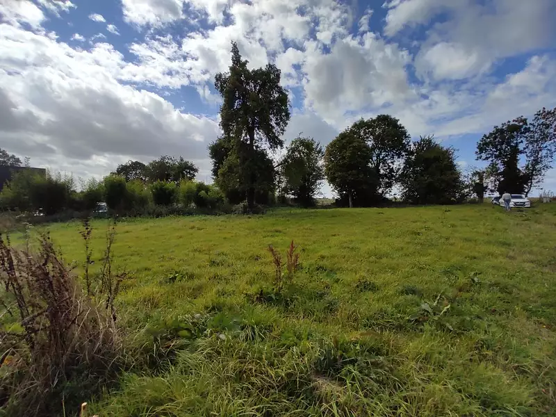 Terrain à bâtir, 800 m² - Fort-Moville (27210)