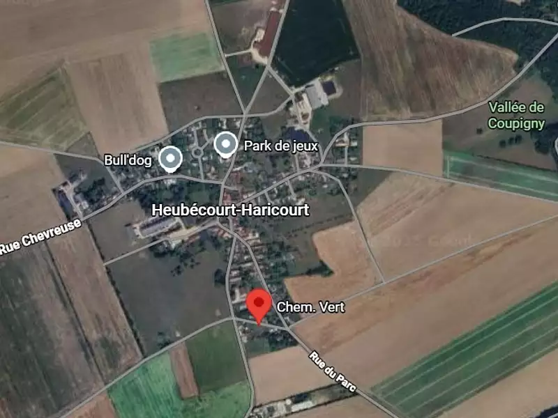 Terrain à bâtir, 750 m² - Heubécourt-Haricourt (27630)