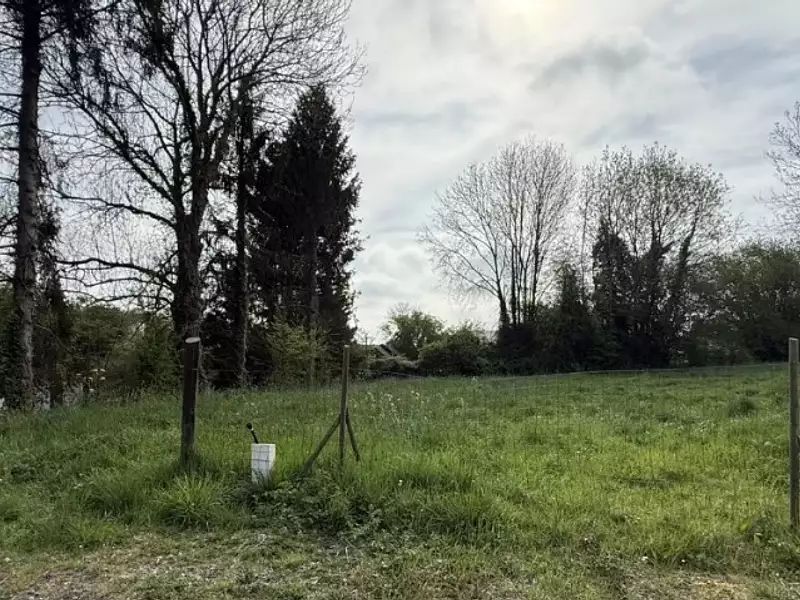 Terrain à bâtir, 1 443 m² - Saint-Georges-du-Vièvre (27450)