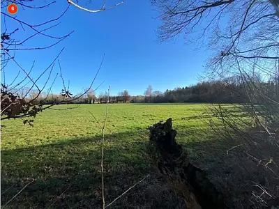 Terrain à bâtir, 743 m²