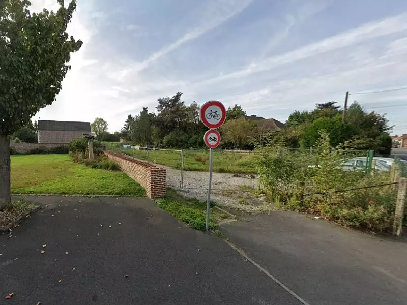 Terrain à bâtir, 853 m² - Fenain (59179)