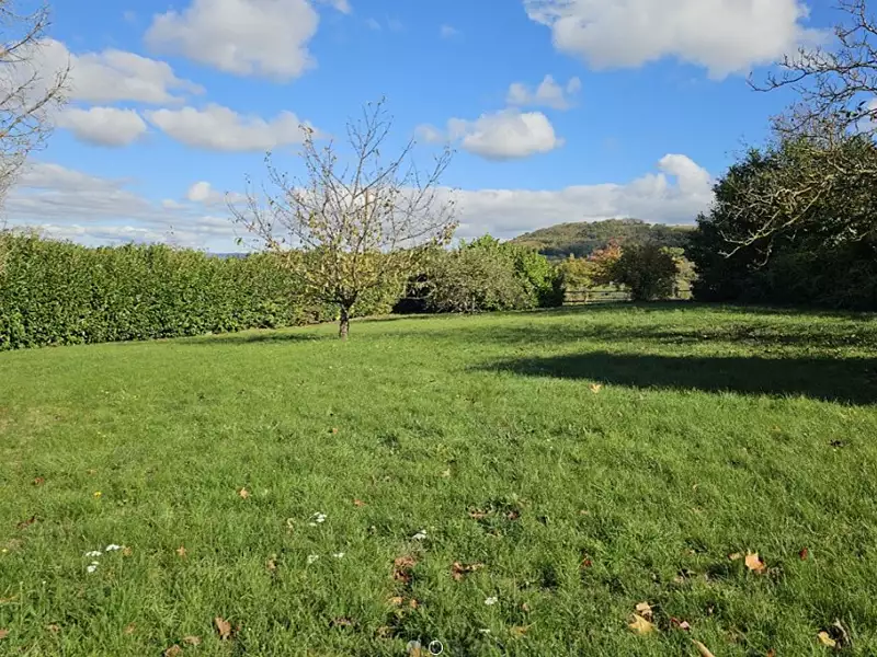 Terrain à bâtir, 1 205 m² - Châtenay (38980)