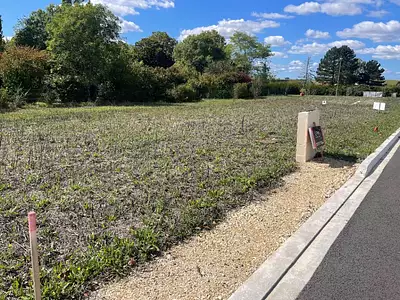 Terrain à bâtir, 576 m²