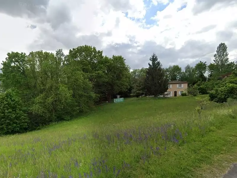 Terrain à bâtir, 1 200 m² - Sarlat-la-Canéda (24200)