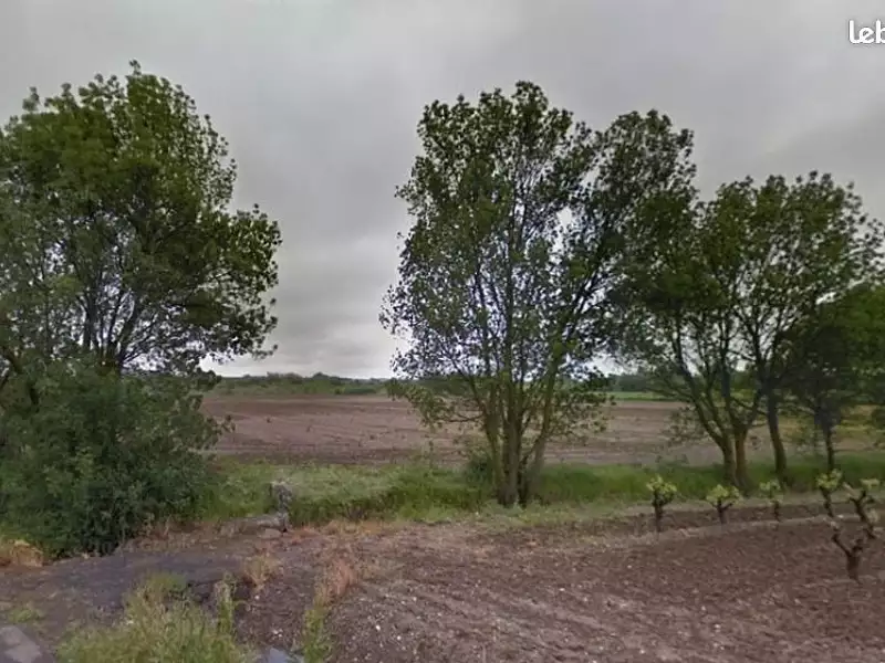 Terrain à bâtir, 360 m² - Lézignan-la-Cèbe (34120)