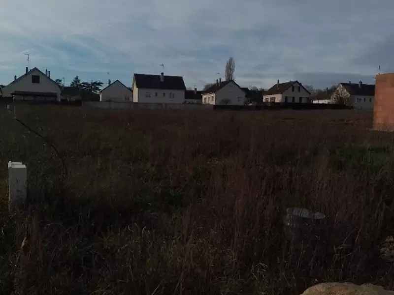 Terrain à bâtir, 375 m² - Senlis (60300)