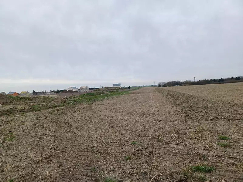 Terrain à bâtir, 450 m² - Vienne-en-Val (45510)
