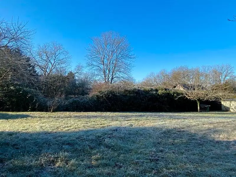 Terrain à bâtir, 1 000 m² - Saint-Denis-sur-Loire (41000)