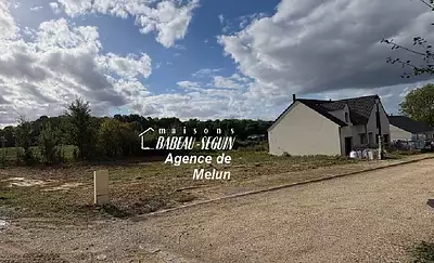 Terrain à bâtir, 667 m²