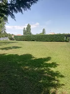 Terrain à bâtir, 1 100 m²