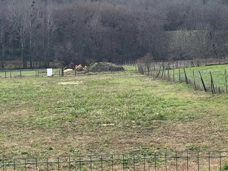 Terrain à bâtir, 800 m² - Paillet (33550)